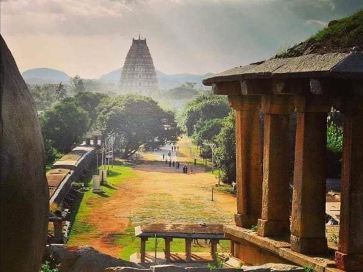 Om Shanti Om Home Stay & Cafe Hampi Exterior foto